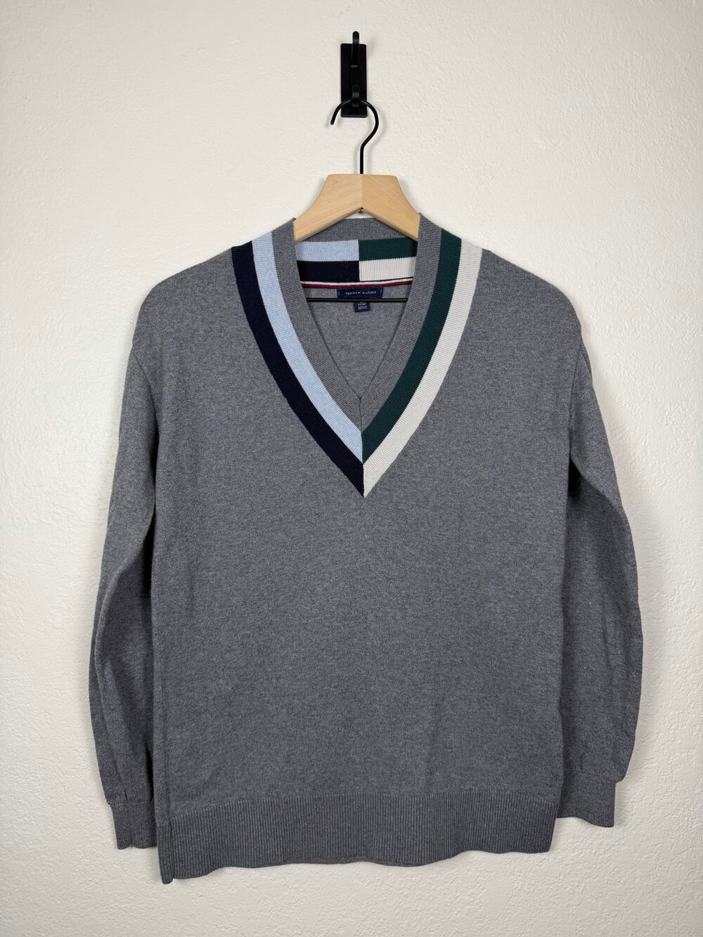 Tommy Hilfiger V-Neck Colorblock Striped Sweater